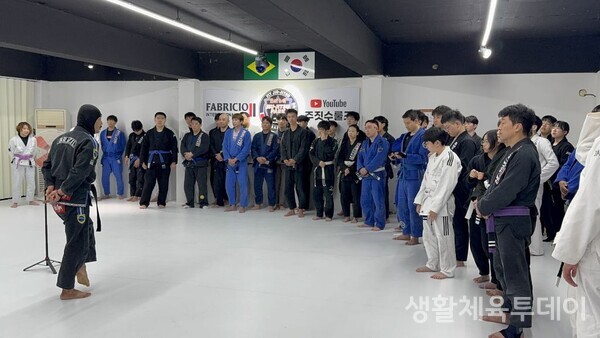 개포 주짓수파크에서 수업 중인 박정근 관장 (사진=본인 제공, 재판매 및 DB 금지)